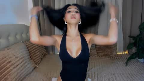 Snapshot of evaambrose chatting on 03/16/26, 07:01 Eva Ambrose online show from 03/16/26, 07:01