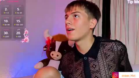 EVAN online show from 06/25/26, 03:17