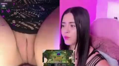 Snapshot of evabloom_ chatting on 07/30/26, 10:09 EvaBloom online show from 07/30/26, 10:09