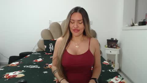 Snapshot of evabomb chatting on 01/08/25, 11:19 EvaBomb online show from 01/08/25, 11:19