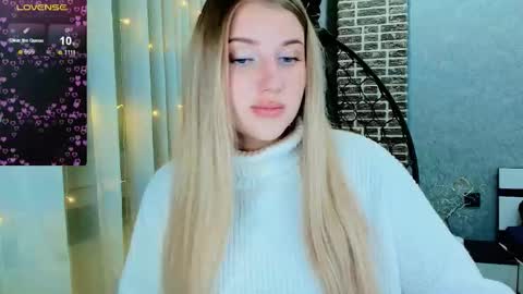 Eva  online show from 11/29/25, 01:30