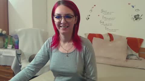 EvadesireONE online show from 02/17/25, 02:04