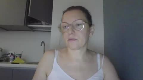 evaglad online show from 09/21/25, 04:03