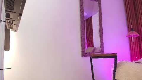 Snapshot of evagoddess_ chatting on 06/18/26, 08:13 EVA GODDESS online show from 06/18/26, 08:13