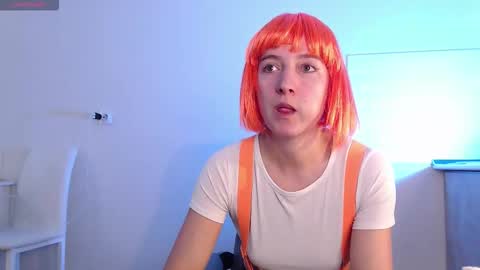 Eva online show from 09/15/25, 04:23