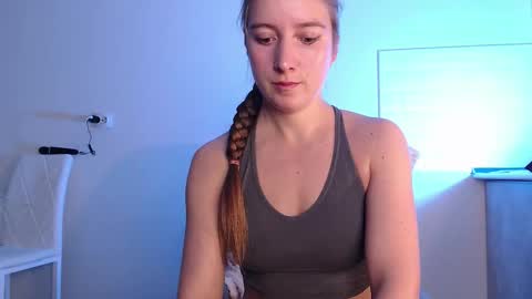 Eva online show from 09/25/25, 04:05