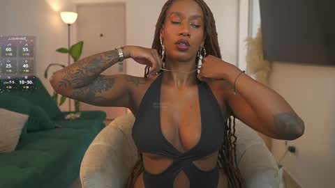 evajacksss_ online show from 01/19/25, 04:25