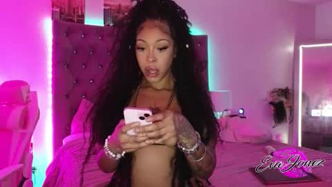 Eva online show from 01/18/26, 08:40