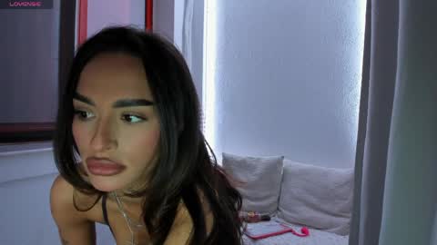 Snapshot of evak_ chatting on 04/07/26, 03:18 Eva K online show from 04/07/26, 03:18