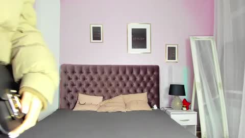 Eva online show from 01/24/25, 03:54