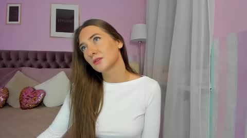 Eva online show from 09/19/25, 02:46