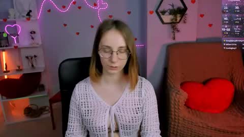 Snapshot of evalora_vei chatting on 02/20/26, 04:40 evalora online show from 02/20/26, 04:40