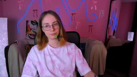 evalora online show from 04/08/26, 06:24