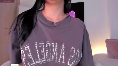 Snapshot of evaluna14 chatting on 02/26/26, 10:31 Eva online show from 02/26/26, 10:31