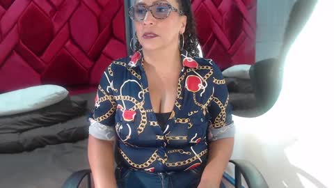 Eva Mills online show from 01/30/25, 07:59