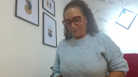 Eva Mills online show from 10/06/25, 09:23