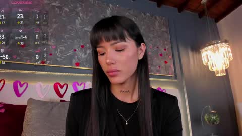 Eva Moretti online show from 02/17/25, 01:15