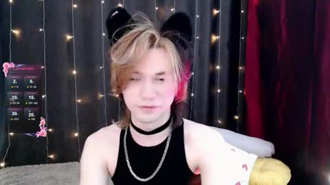 evan_reinhart online show from 11/08/25, 12:44