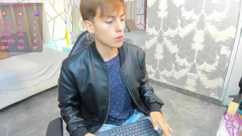 evan_tay online show from 04/13/26, 03:01
