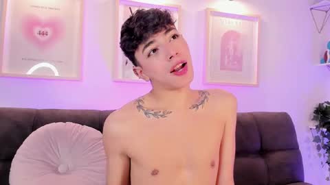 Evan voss  help me get 200 likesindependent model online show from 09/16/25, 06:25