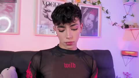 Evan voss  help me get 200 likesindependent model online show from 04/16/26, 09:39