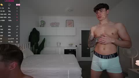 evan_white_ online show from 07/19/26, 04:00