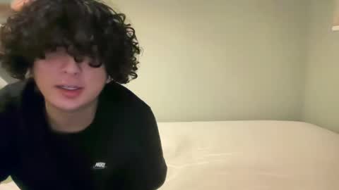 Snapshot of evanbrown333 chatting on 02/06/25, 01:49 Evan Brown online show from 02/06/25, 01:49