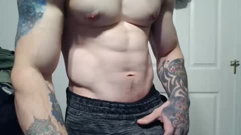 Snapshot of evancage chatting on 12/15/24, 07:31 evan cage online show from 12/15/24, 07:31