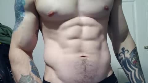 Snapshot of evancage chatting on 01/05/25, 11:01 evan cage online show from 01/05/25, 11:01