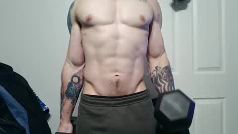 Snapshot of evancage chatting on 01/28/25, 03:47 evan cage online show from 01/28/25, 03:47