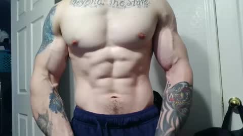 Snapshot of evancage chatting on 02/04/25, 09:10 evan cage online show from 02/04/25, 09:10