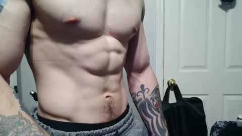 Snapshot of evancage chatting on 02/16/25, 06:43 evan cage online show from 02/16/25, 06:43