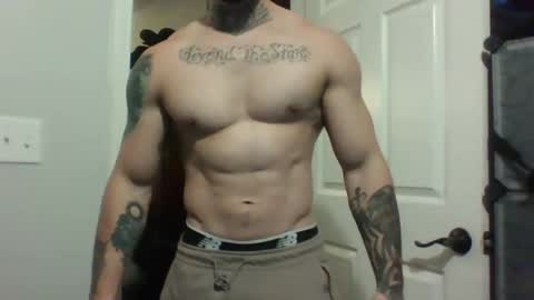 Snapshot of evancage chatting on 10/24/25, 07:54 evan cage online show from 10/24/25, 07:54