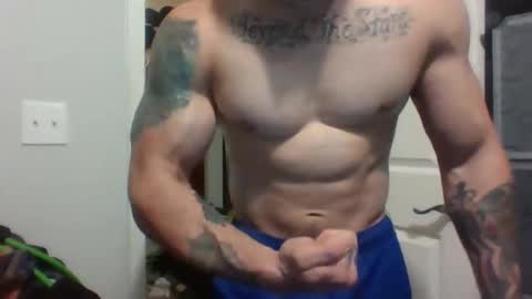 Snapshot of evancage chatting on 10/31/25, 10:33 evan cage online show from 10/31/25, 10:33