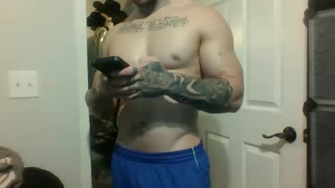 Snapshot of evancage chatting on 11/23/25, 01:16 evan cage online show from 11/23/25, 01:16