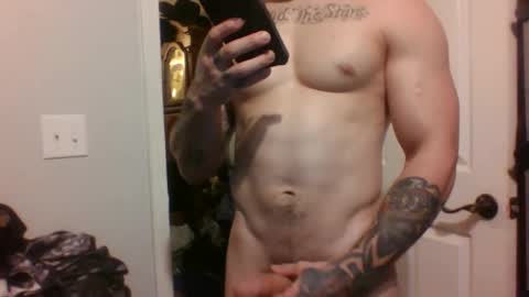 Snapshot of evancage chatting on 12/01/25, 01:21 evan cage online show from 12/01/25, 01:21