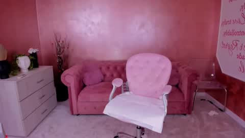 Eva online show from 03/02/25, 10:27