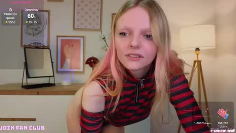 Snapshot of evangel1ne chatting on 02/16/25, 08:32 evangel1ne online show from 02/16/25, 08:32