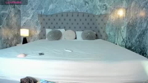 EVA online show from 03/21/26, 07:06