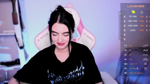 Streams schedule Wed Thursday Friday Saturday Sunday 1100-1700GMT Monday and Tuesday Day offs online show from 01/18/25, 07:58