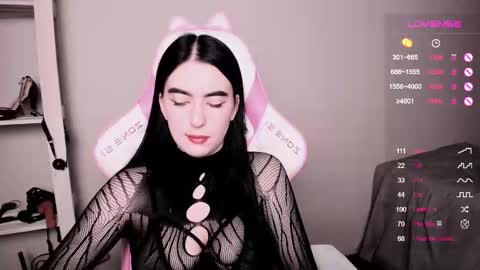 Streams schedule Wed Thursday Friday Saturday Sunday 1100-1700GMT Monday and Tuesday Day offs online show from 02/16/25, 06:10