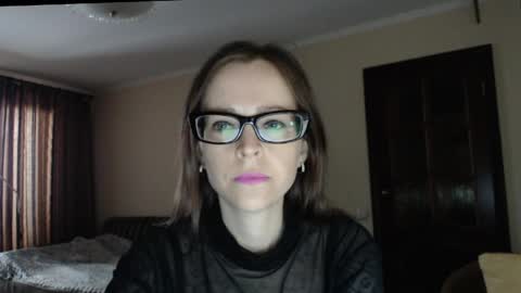 Snapshot of evangeline06 chatting on 04/23/26, 08:57 YourMistress online show from 04/23/26, 08:57