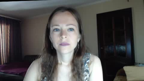 Snapshot of evangeline06 chatting on 06/08/26, 08:48 YourMistress online show from 06/08/26, 08:48