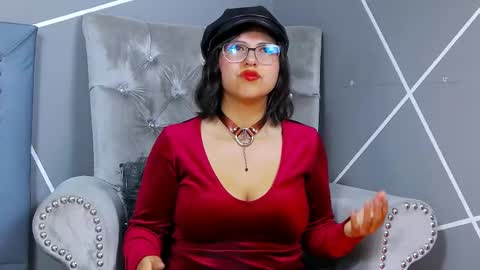 Miss Evangeline    online show from 03/01/25, 03:32