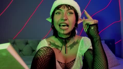 Eva online show from 12/17/24, 02:44