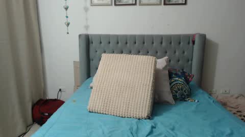 Snapshot of evangeline_kerry chatting on 02/07/25, 02:19 EvangelinehotsexynaturalsexydancesexyeyessexyfeetI love getting your wild side online show from 02/07/25, 02:19