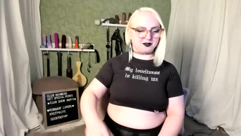 Snapshot of evanharlowe chatting on 03/07/26, 11:24 Evan Harlowe online show from 03/07/26, 11:24