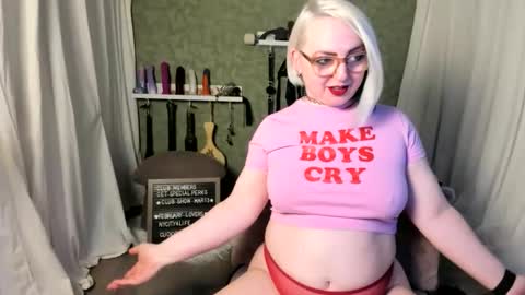 Snapshot of evanharlowe chatting on 03/09/26, 10:36 Evan Harlowe online show from 03/09/26, 10:36