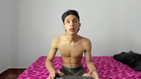 Snapshot of evans_collins24 chatting on 01/18/25, 03:09 Evans collins24 online show from 01/18/25, 03:09