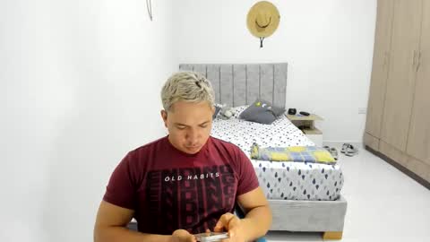 Snapshot of evans_king chatting on 05/21/26, 11:39 Evan online show from 05/21/26, 11:39
